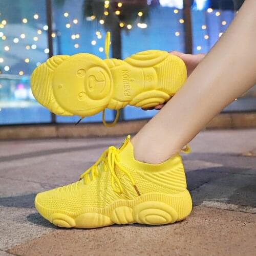 New Fashion Women Sneakers Vulcanized Shoes Sock Sneakers Women Summer Slip on Flat Shoes Women Plus Size Loafers Walking Flat