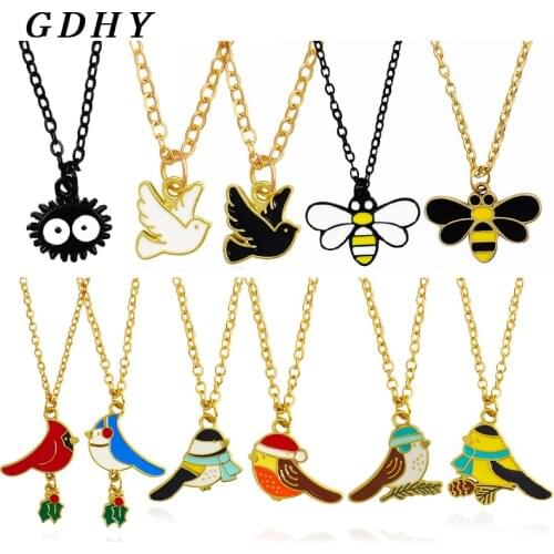 GDHY Parrot Owl Hummingbird Dove Magpie Necklaces For Women Bird Honeybee Pendant Chain Necklace Jewelry Collares joyeria mujer