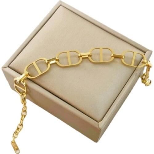 New Necklace 2020 Hollow Letter Design Choker Exaggerated Retro Chains Necklace for Women Girls Jewelry Mens Hip Hop Jewelry