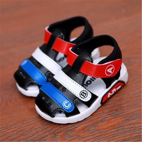 Childrens Sandals Wild Boys Girls Student Kids Shoes Summer New Soft Non-Slip Beach Shoes