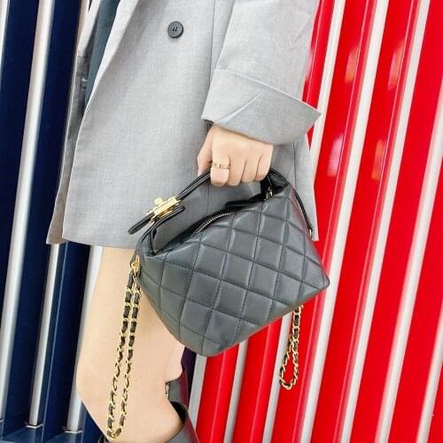 Luxury famous designer women Hobo bucket bag Hobo handbag Hobo shoulder bag purse import soft lambskin leather top quality