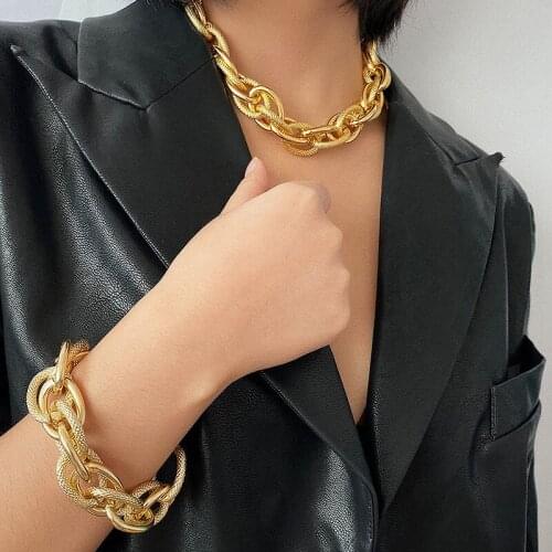 Punk Exaggerated Twisted Thick Chain Choker Necklace for Women Vintage Hiphop Geometric Necklace Bracelet Jewelry XR2925