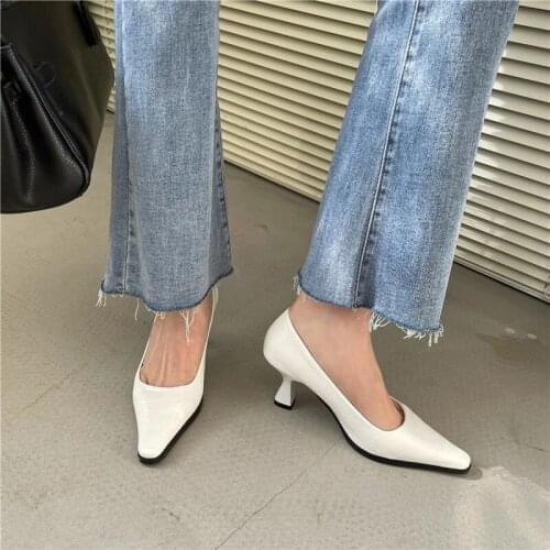 Pointed Toe Women Pumps Black/White/Green/Yellow Fashion Ladies Pumps Thin High Heels Pumps Office Shoes Elegant Party Sexy Mule