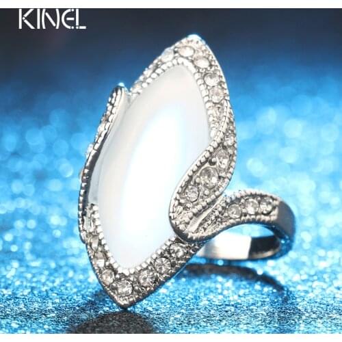 Hot Sale 2015 Luxury Fashion Big Oval Opal Ring Vintage Look Silver Plated White Crystal Rings For Women Gift