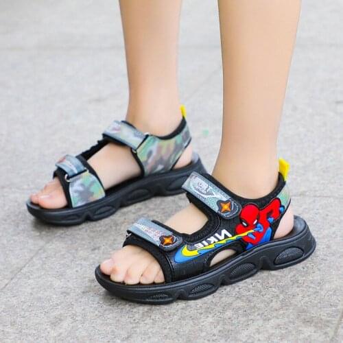 2021 Summer Boys Sandals Spider-Man Big Childrens Beach Shoes Student Casual Soft Bottom Lightweight Non-slip Childrens Sandals