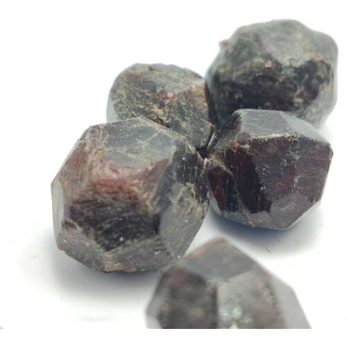 Natural Crystal Red Garnet Rough Raw Stone Gem Mineral Stone Rock Gravel Specimen Healing Reiki Specimen Healing