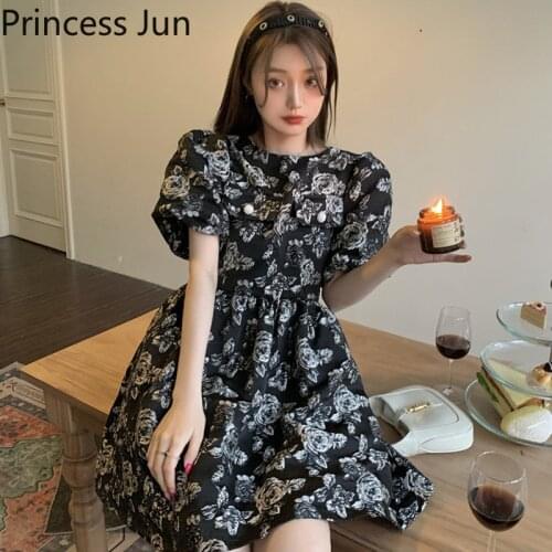 Fashion Puff Sleeve Black Puffy Dress French Retro Puff Sleeve Flower Embroidery Mini Doll Dress Sweet Girl Palace Party Dress