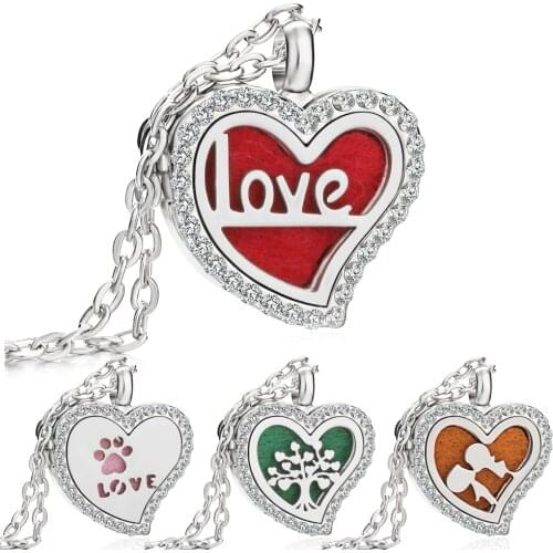 2021 New Aromatherapy Necklace Diffuser Pendant Crystal Love Heart Open Locket Perfume Necklace Aroma Diffuser Pendant Necklaces
