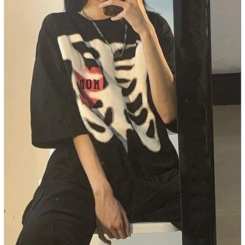 Oversized t-shirt female goth Top y2k Harajuku tops retro print skull bone Loose t-shirts with short sleeve anime graphic Shirt