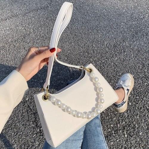 Fashion Crocodile Pattern Baguette Bags Small PU Leather Shoulder Bags For Women Pearl Chain Designer Handbag Female Travel Tote