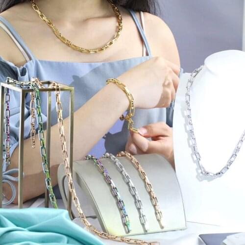 New fashion luxury brand jewelry embossed necklace signature chain link patches flower bracelet for women men