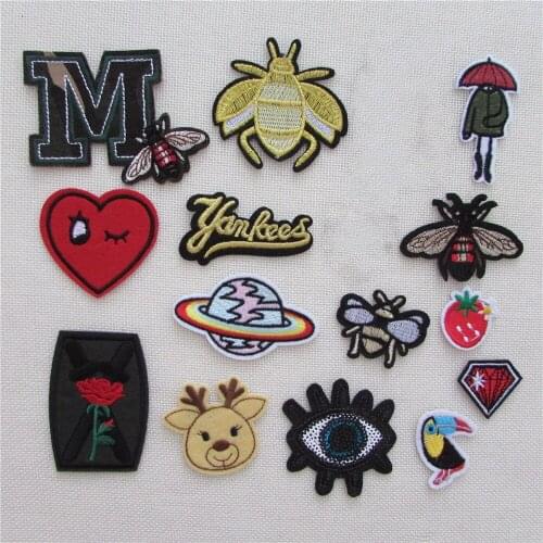 High quality cartoon patches hot melt adhesive applique embroidery patch DIY clothing accessory patch 1pcs sell C5879-C5895