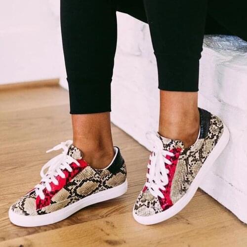 Women Snake Printing Lace Up Sneakers Female PU Leather Vulcanized Shoes Fashion 2019 Platform Woman Shoes Walking Footwear