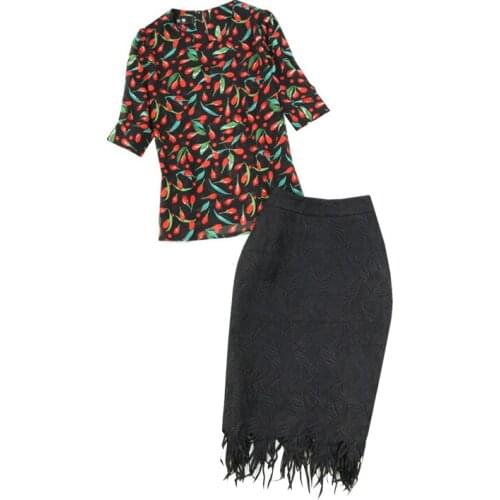 Womens suit summer new fashion chiffon thin safflower shirt + black lace hip skirt OL set women two piece outfits