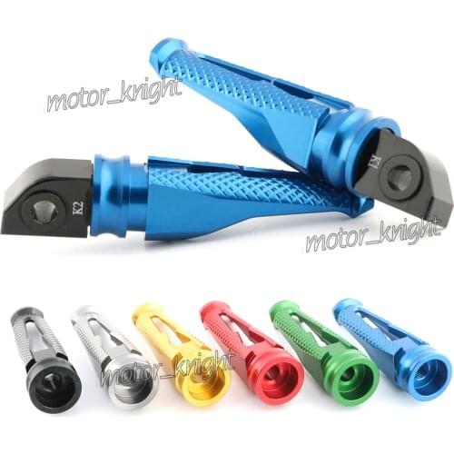 Motorcycle CNC Aluminum Cafe Racer Knurled Foot Rest Custom Footpeg for Triumph DAYTONA 675 675R 955i Street Triple 675/675R