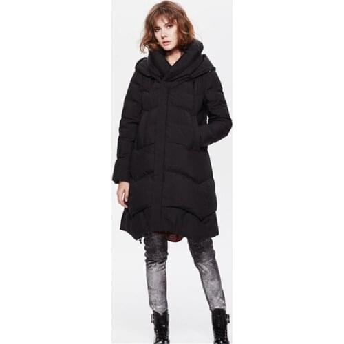 2020 High Quality Winter Coat Womens White Duck Down Jacket Padded Women Parka Hooded Ladies Coats Abrigos Mujer WXF339