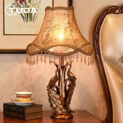 TUDA Free Shipping European Creative Double Peacock Shaped Resin Table Lamp For Living Room Bedroom Bedside Lamp