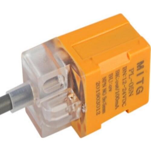 Square proximity switch PL-05N metal sensor switch sensor Limit switch three-wire NPN normally open 24v