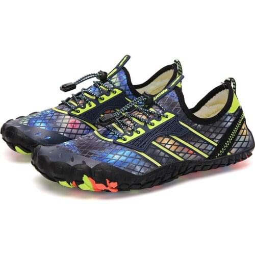 2020 Unisex Mens Running Shoes Summer Breathable Sneakers Gym Walking Shoes Outsole Toes Quick Drying Running Shoes