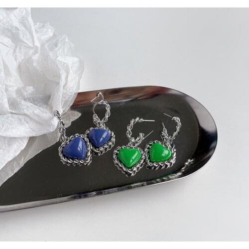 Origin Summer Temperament Royal Blue Green Color Heart Hook Earrings Twist Rope Metal Love Stone Drop Dangle Earrings for Women