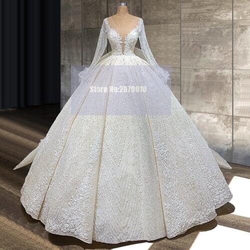 2020 Dubai Round Neck Mariage Wedding Dresses Ball Gown Floor-Length Applique Beaded Feathers Bridal Gown Wedding Dress Train