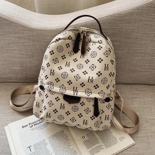 2019 Fashionable Womens Backpack High Quality Young Leather Backpack Girls School Female Sshoulder Bag Backpack