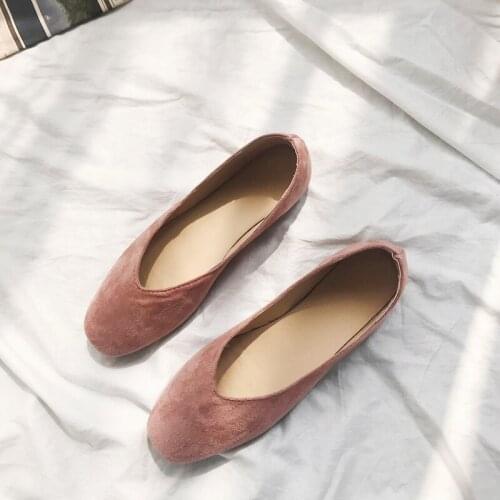 Women flat shoes 2020 leather female peas shoes large size 35-39 casual soft bottom mother single shoes Zapatillas Mujer W33-85