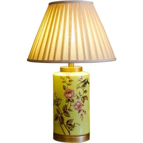 European Chinese Yellow Ceramic Table Lamp Foyer Bed Room Classical Painted Flowers Porcelain Linen Wedding Desk Light D49