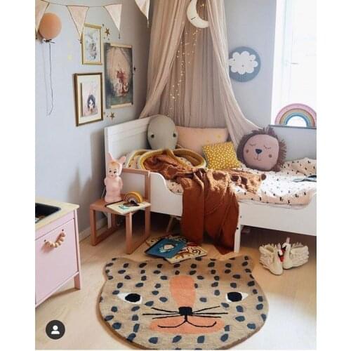 Nordic Creative Rugs Children Non-slip Thick Water-absorption Wear-resisting Cute Animal Shape Bedroom Sofa Side Ground Carpet