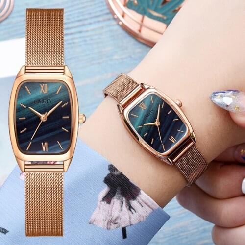 2021New Fashion Women Bracelet Watches Rectangular Dial Rose Gold Ladies Watch Luxury Dress Quartz Wristwatches Relogio Feminino