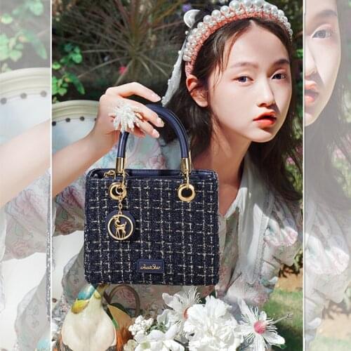 Womens Purse Fashion Diana Handbag Summer Crossbody Bag For Women 2021 Sequins Designer Flap Shoulder Bag Messenger Bags Woolen