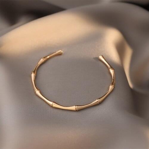 Design Sense Metal Golden Bamboo Shape Big Hoop Earrings For Woman New Fashion Korean Jewelry Wedding Party Unusual Earring