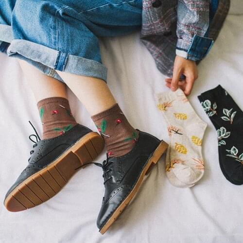 Happy Socks Womens Printed Comfortable Christmas Leaves Cotton Minimalist Black White Interesting Socks Men Fashion Japanese