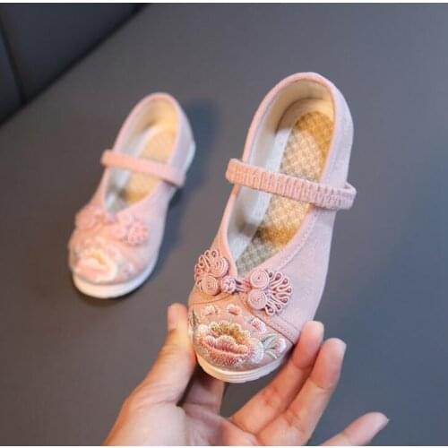 Hot girl cloth shoes children sneakers chinese style embroidered shoes fashion national Hanfu shoes breathable Flat shoes