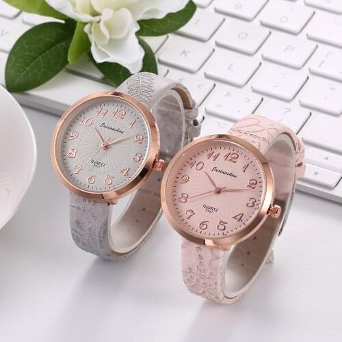 Creative Three-Dimensional Embossed Strap Fresh and Stylish Womens Quartz Watch Chrysanthemum Face Womens Watch