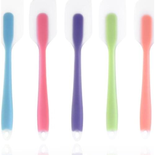 1Pcs Random Color Baking Tool Spatula Silicone Cream Scraper Translucent One Scraper Silicone Large Cake Silicone Spatula Baking