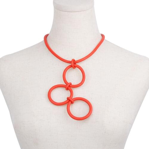 YD&YDBZ Multicolor Circle Pendant Necklace For Women Bohemia Elasticity Rubber Jewelry Necklaces Clothes Festival Accessories