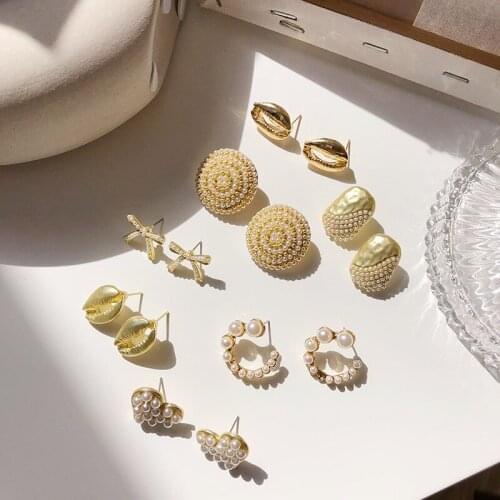 Korean Style Pearl Stud Earrings for Women Bow Heart Earings Geometric Rhinestone Earring Jewelry Accesorios Kolczyki