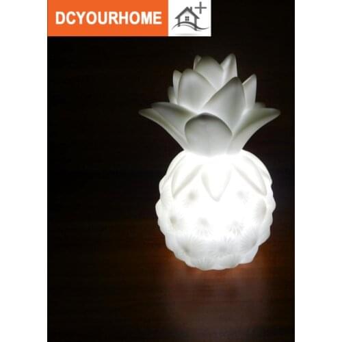 Decorative Party LED Bedroom Cartoon Pineapple Table Night Light Trendy Gifts