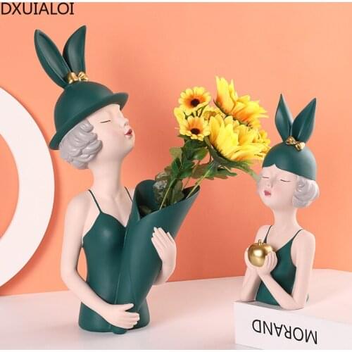 Creative Bouquet Girl Vase Resin Crafts Entrance Office Living Room Desktop Flower Arrangement Decoration Housewarming Gift