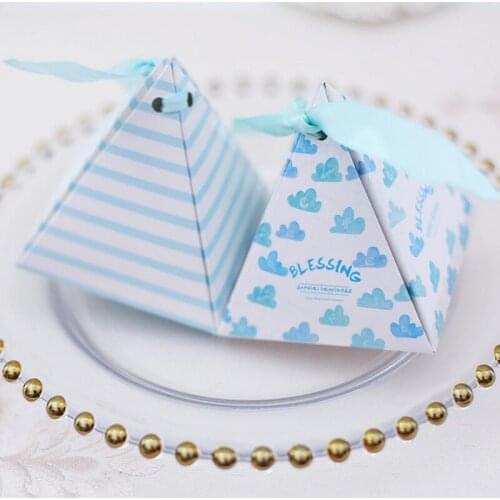 20pcs/lot Taper Paper Candy Box Wedding Favors Decor DIY Candy Cookie Gift Boxes Wedding Party Candy Box with Ribbon