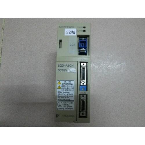 SGD-A5CNY102 servo driver, used one , 90% appearance new , test goods , free shipping