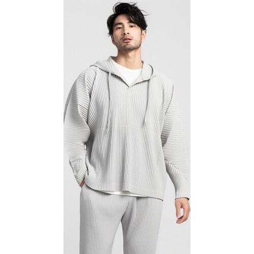 Sunscreen Clothes Profile Long Sleeve Causal Tops Japanese Streetwear Fashion Mens Pleated Hoodies Light Breathable