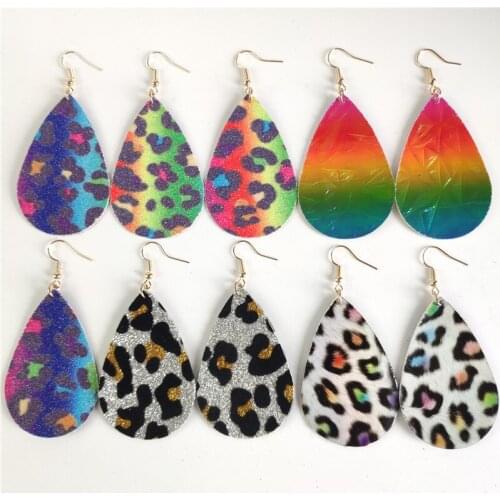 Gradient Tie-Dye Leather Drop Earrings Female New Rainbow Leopard Pattern Earrings Fashion Pendant Ear Jewelry Gift