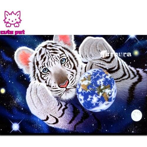 Cross Stitch Diamond Painting White tiger and the earth starry sky DIY Full Square Diamond Picture Decor Gift Embroidery Mosaic