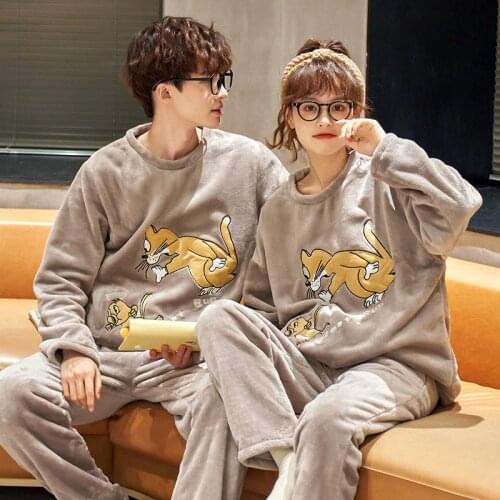 Winter Women Coral Fleece Thickening Flannel Lovers Leisurewear Gray Colour Pajamas Set