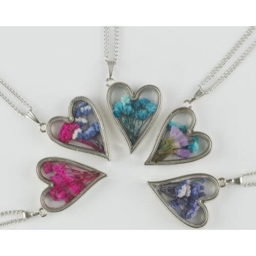 Heart Live Necklace Models