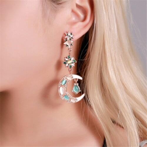 Distinctive Earrings Eardrops New Luxury Fashion 2019 Multicolor Female Women Rhinestone Irregular Zinc Alloy Asymmetric Shape
