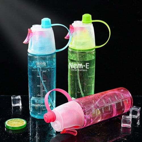 Sports Water Bottle 600ML Water Cup With Spray Protein Shaker Outdoor Travel Portable Leakproof Drinkware Plastic Drink Bottles