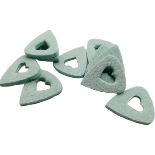 Drop shipping 100pcs Sweet heart custom/OEM carbon fiber guitar picks